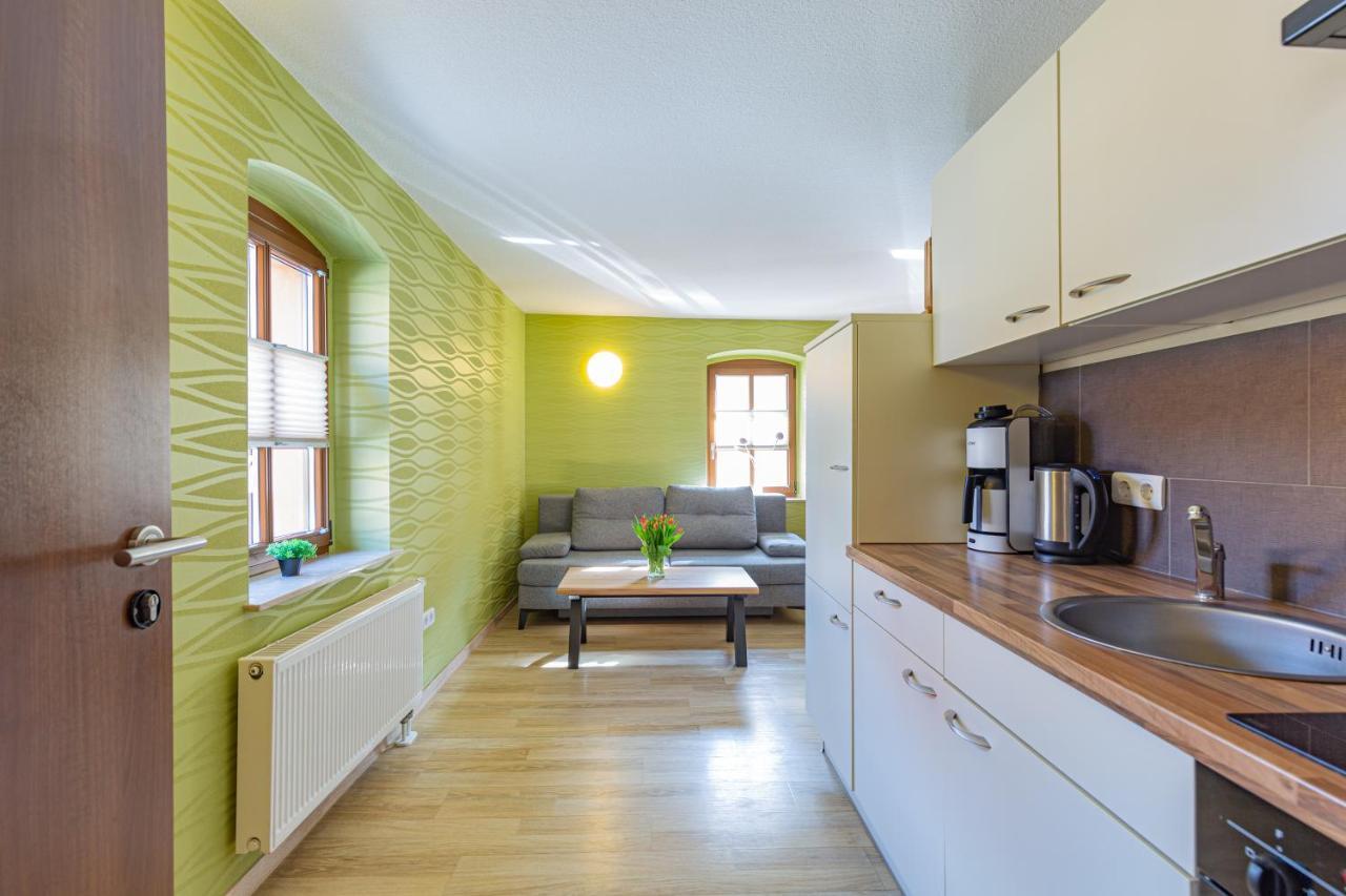 Apartmenthaus Schlag Naumburg  Bagian luar foto