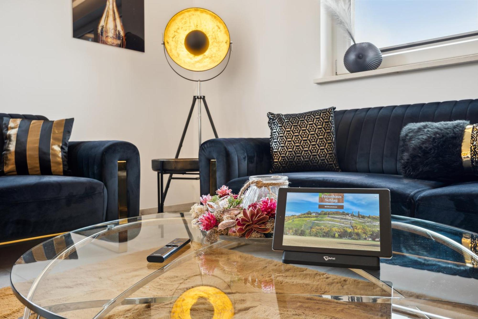 Apartmenthaus Schlag Naumburg  Bagian luar foto