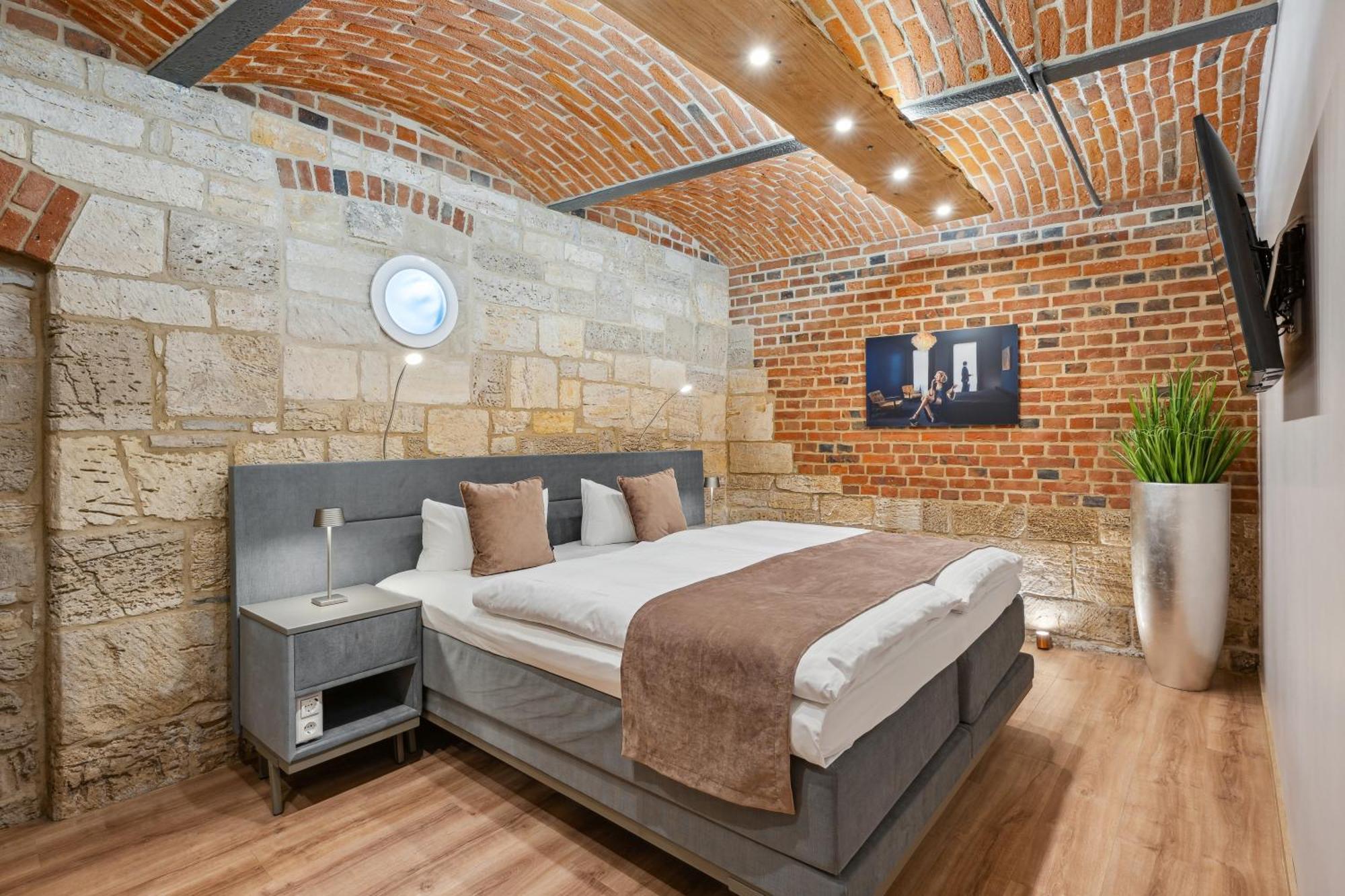 Apartmenthaus Schlag Naumburg  Bagian luar foto