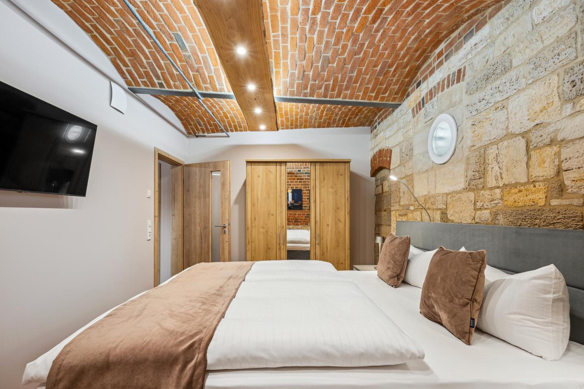Apartmenthaus Schlag Naumburg  Bagian luar foto
